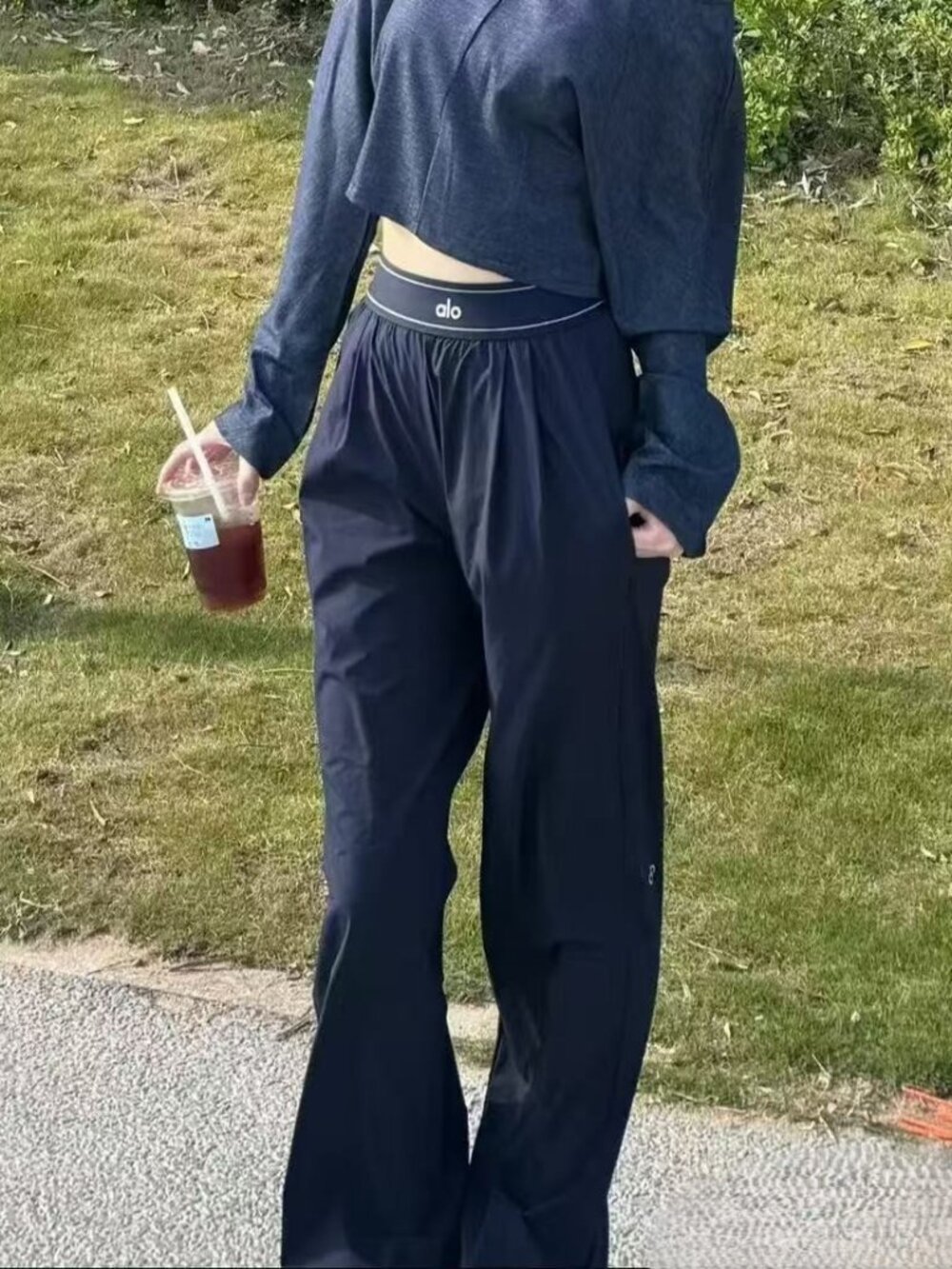🖤Alo Yoga Suit Up Trouser Navy Regular Fit 30" Inseam Straight Leg